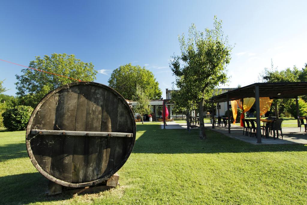 Agriturismo Il Borghetto Crespellano Exterior foto